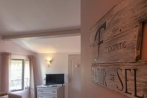 Chambres d'hotes/B&B Mas Saint-Ange : photos des chambres