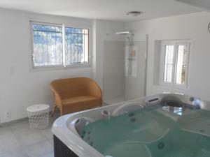 Hebergement Le spa de la Meouge : photos des chambres