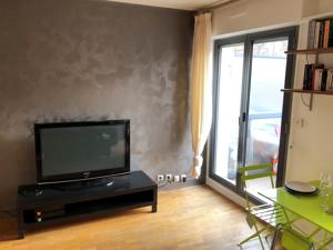 Appartement Studio cosy quartier historique Paris : photos des chambres