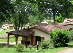 Hebergement Maison 29 Village de Montmarsis : photos des chambres