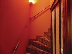Hebergement Holiday home Breux-Sur-Avre with a Fireplace 411 : photos des chambres