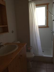 Appartement Les Amborzales : photos des chambres