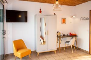 Chambres d'hotes/B&B Chambre d'Hotes la Combe Fleurie : photos des chambres
