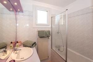 Chambres d'hotes/B&B Chambre d'Hotes la Combe Fleurie : photos des chambres