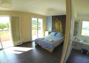 Hebergement French Liberty - 100% Accesible : photos des chambres
