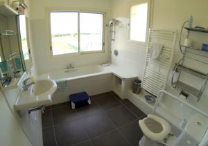 Hebergement French Liberty - 100% Accesible : photos des chambres