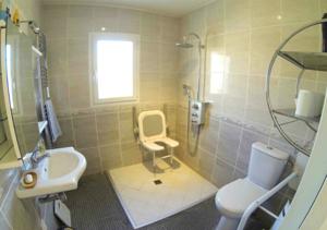 Hebergement French Liberty - 100% Accesible : photos des chambres