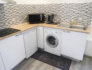 Appartement studio moderne tout equipe : photos des chambres
