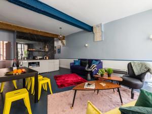 Appartement Luxury 3 Bedroom 2 Bathroom Family Loft in Central : photos des chambres