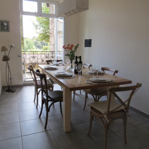 Hebergement Maison Tranquille Roquebrun : photos des chambres