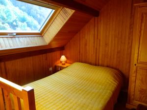Appartement Les Oulles : Appartement avec Balcon
