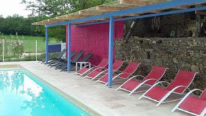 Hebergement lieu dit la velle : Maison 3 Chambres