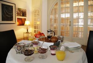 Chambres d'hotes/B&B Deluxe bed and breakfast in Belves, Dordogne. : photos des chambres