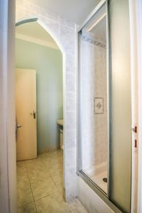 Hebergement La Roseraie : photos des chambres