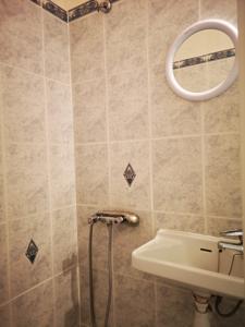 Hebergement La Roseraie : photos des chambres