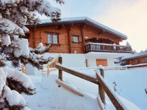 Hebergement Chalet du pere Castor : photos des chambres