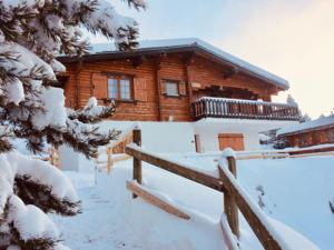 Hebergement Chalet du pere Castor : photos des chambres