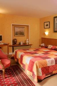 Hotel Citotel La Breche Du Bois : Chambre Double avec Baignoire