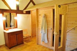 Chambres d'hotes/B&B Les Granges Menillonnes : photos des chambres