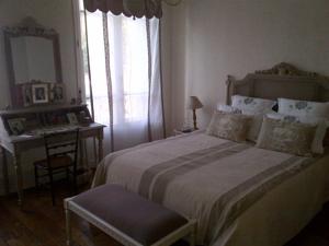 Chambres d'hotes/B&B Maison du Theatre Saint Bonnet : photos des chambres