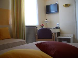 Hotel Le Lion d'Or : Chambre Triple (2 Adultes & 1 Enfant)
