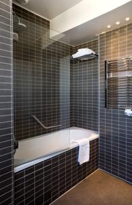 Hotel Holiday Inn Paris Gare Montparnasse : photos des chambres