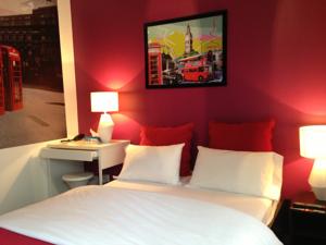 Hotel Clairefontaine : photos des chambres