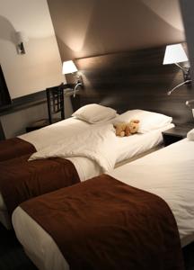 Hotel balladins Geneve / St-Genis Pouilly : Chambre Triple