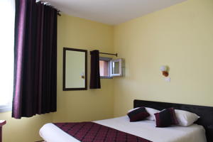 Brit Hotel L'Adresse : photos des chambres