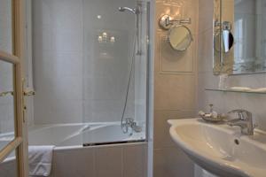 Timhotel Tour Montparnasse : photos des chambres