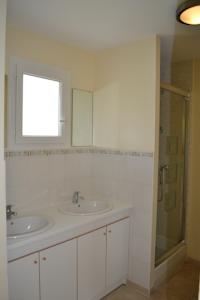 Hebergement Domaine Las Brugues : photos des chambres