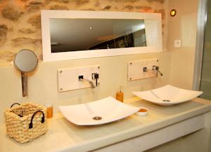 Chambres d'hotes/B&B La Colline aux Cigales : Chambre Quadruple