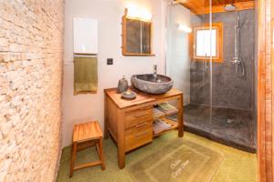 Hebergement Chalet Carpe Diem : photos des chambres