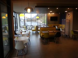 Hotel Ibis Budget Archamps Porte de Geneve : photos des chambres