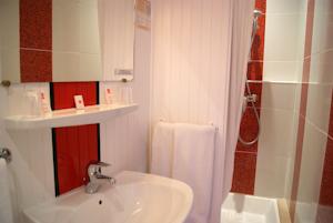 Grand Hotel De La Poste : Chambre Double Standard