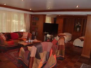 Citotel Hotel Restaurant Les Pins : photos des chambres
