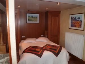 Citotel Hotel Restaurant Les Pins : photos des chambres