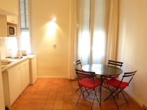 Hebergement Studios Floreal : photos des chambres