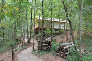 Hebergement Camping Glamping Terre Rouge : photos des chambres