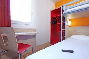 Hotel Premiere Classe Roissy - Aeroport CDG - Le Mesnil-Amelot : Chambre Triple