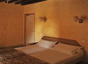 Hotel Leonard de Vinci II : Chambre Lits Jumeaux