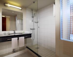Hotel Courtyard by Marriott Paris La Defense West - Colombes : Chambre Deluxe Double ou Lits Jumeaux