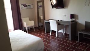 Hotel Restaurant La Bergerie : Chambre Triple