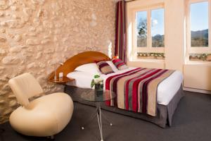 Hotel Auberge Du Roua : photos des chambres