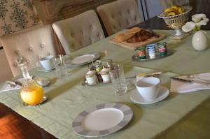 Chambres d'hotes/B&B Abbaye de Vauluisant : photos des chambres
