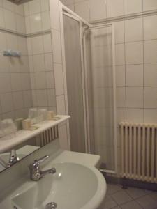 Hotel & Restaurant Muret : Chambre Double 