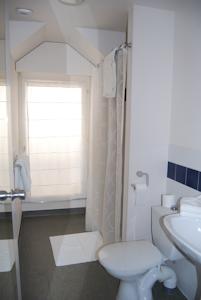 Hotel Le Terminus des Pelerins : photos des chambres