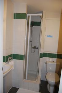 Hotel Le Terminus des Pelerins : photos des chambres