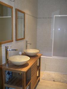 Hebergement Les Gites de Genas : photos des chambres