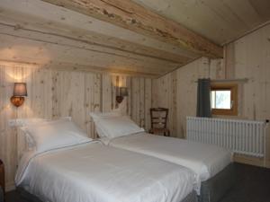 Appartement Chalet la Tovasse : photos des chambres